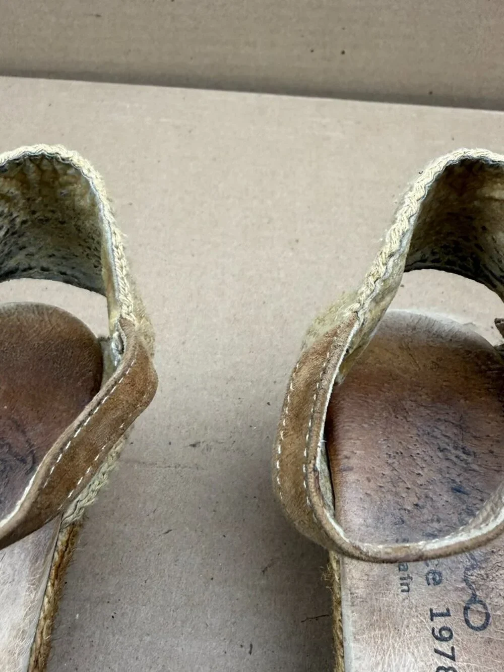 Women's Castañer Made in Spain Suede Wedge Espadrilles Size 7.5 Damage